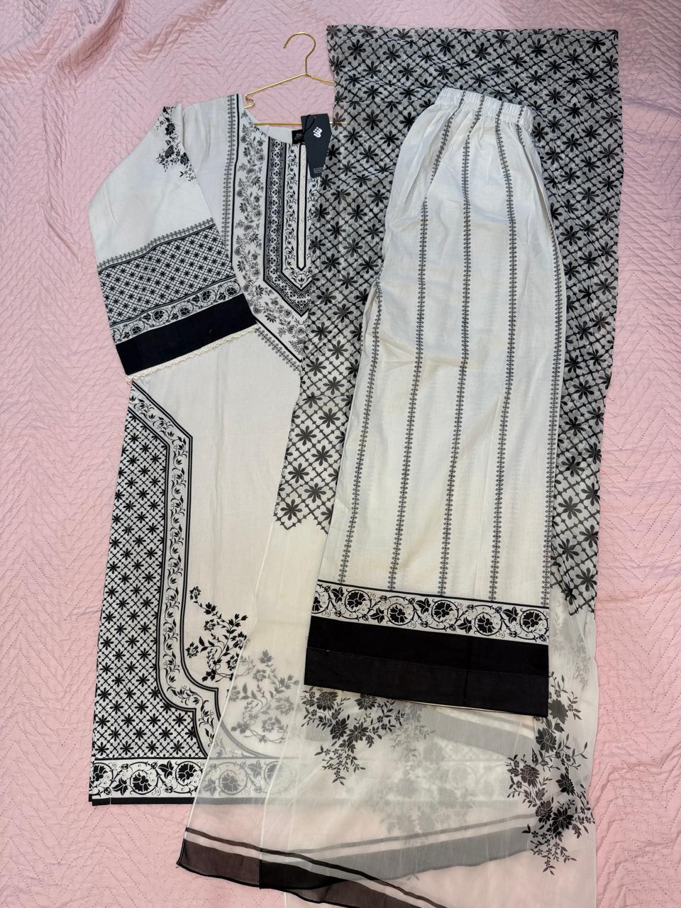 Hit Article Original Brand by Shaista Lodhi Monochrome Digital Printed 3pc Stitched Lawn fabric Chiffon Dupatta Long Shirt