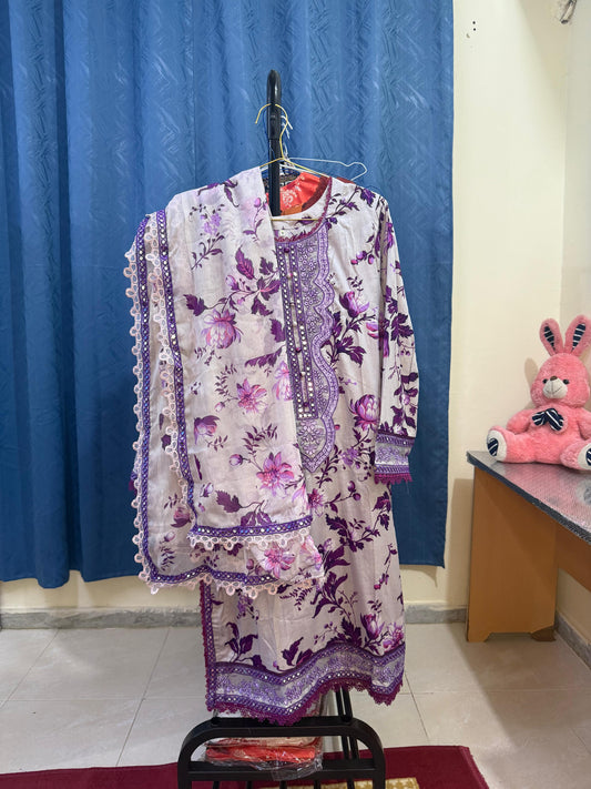 3 pc Lawn Suit with chiffon dupatta long sleeve Purple color